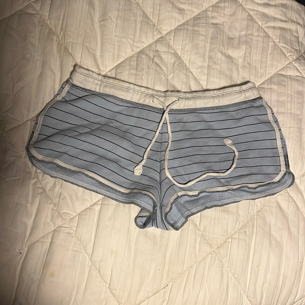 Women’s Mossimo Supply Co. Small Short Boyfriend Shorts Blue Stripe